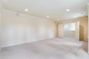 10956 SW Bretton Ct, Tigard, OR 97224 - Photo 18