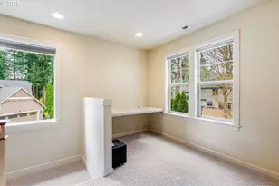 10956 SW Bretton Ct, Tigard, OR 97224 - Photo 12