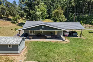 1462 Schad Rd, Elkton, OR 97436 - Photo 8