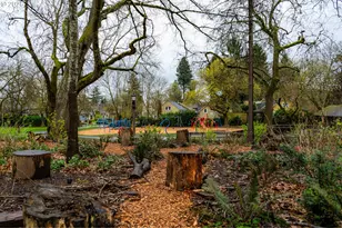 723 NE Tillamook St, Portland, OR 97212 - Photo 44