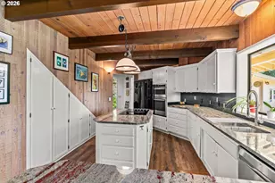 37600 Upper Camp Creek Rd, Springfield, OR 97478 - Photo 8