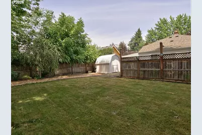 1035 NE Ford St, McMinnville, OR 97128 - Photo 32