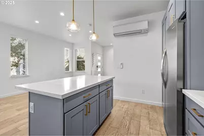 2813 SE Hawthorne Blvd #5, Portland, OR 97214 - Photo 12