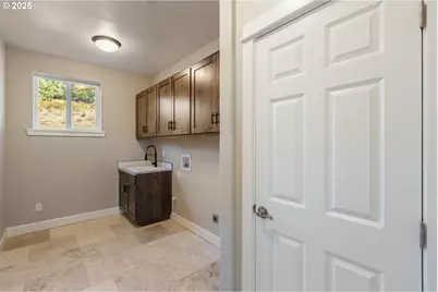 662 Brooks Loop, Sutherlin, OR 97479 - Photo 34