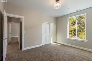 662 Brooks Loop, Sutherlin, OR 97479 - Photo 30