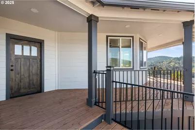 662 Brooks Loop, Sutherlin, OR 97479 - Photo 4