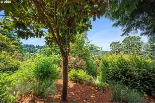 2749 Suncrest Ave, Eugene, OR 97405 - Photo 40