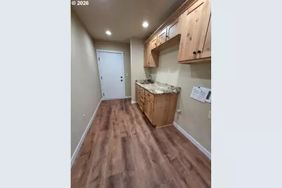 5137 Grange Rd, Roseburg, OR 97471 - Photo 8