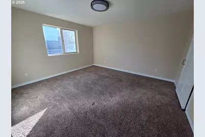 5137 Grange Rd, Roseburg, OR 97471 - Photo 6