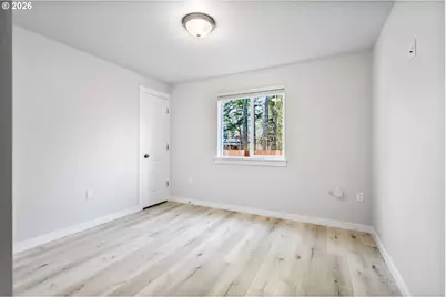 1185 37th Ct, Sweet Home, OR 97386 - Photo 14