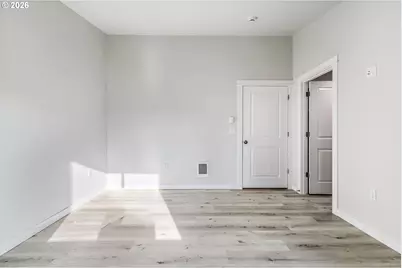 1185 37th Ct, Sweet Home, OR 97386 - Photo 10