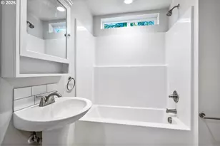 1185 37TH Ct, Sweet Home, OR 97386 - Photo 16