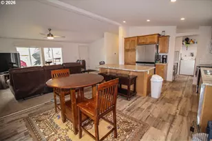 1901 SE Minter Bridge Rd, Hillsboro, OR 97123 - Photo 6