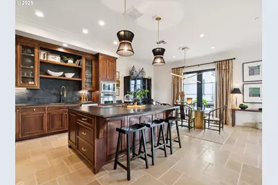 3328 SW Barbur Blvd #5, Portland, OR 97239 - Photo 4