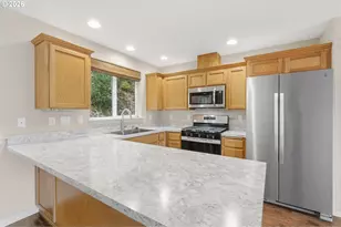 5627 Seeger Ln, Salem, OR 97306 - Photo 6