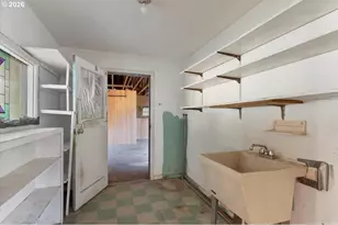 39388 River Dr, Lebanon, OR 97355 - Photo 22