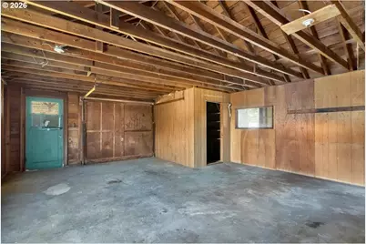 39388 River Dr, Lebanon, OR 97355 - Photo 14