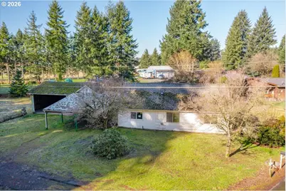 39388 River Dr, Lebanon, OR 97355 - Photo 4