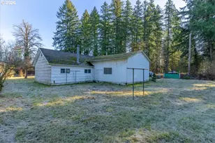 39388 River Dr, Lebanon, OR 97355 - Photo 8