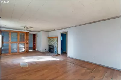 39388 River Dr, Lebanon, OR 97355 - Photo 24