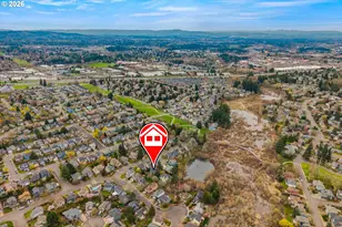 16163 NW Spyglass Dr, Beaverton, OR 97006 - Photo 48