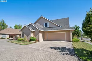 2787 Hazelnut Dr, Woodburn, OR 97071 - Photo 38