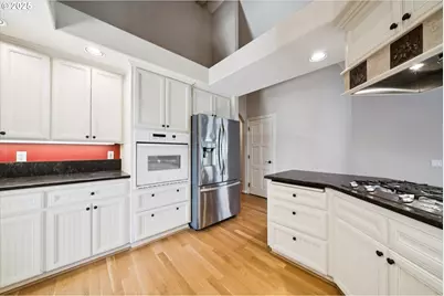 2787 Hazelnut Dr, Woodburn, OR 97071 - Photo 12