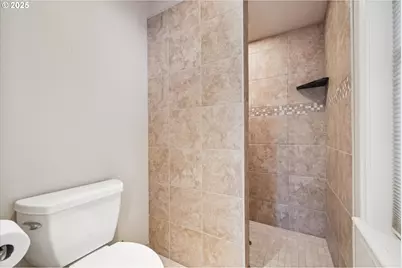 2787 Hazelnut Dr, Woodburn, OR 97071 - Photo 22