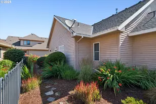 2787 Hazelnut Dr, Woodburn, OR 97071 - Photo 36