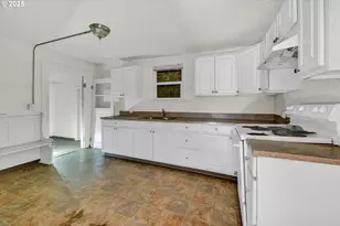 168 N Cleveland St, Eugene, OR 97402 - Photo 8