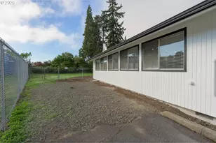 32 Marion Ln, Eugene, OR 97404 - Photo 24