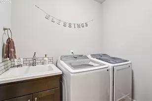 2825 NW Mount Ashland Ln, McMinnville, OR 97128 - Photo 24