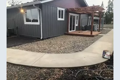 704 Patrol St, Molalla, OR 97038 - Photo 24