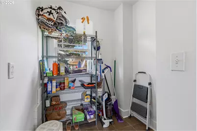 1610 NE 13th St, Lincoln City, OR 97367 - Photo 16