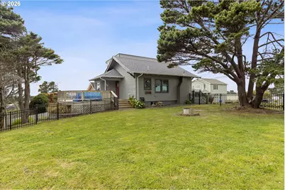 1610 NE 13th St, Lincoln City, OR 97367 - Photo 36