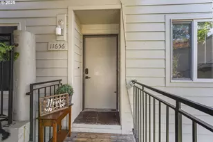 11656 SW Boones Bend Dr, Beaverton, OR 97008 - Photo 2