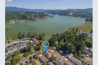 1822 SE 2nd St, Lincoln City, OR 97367 - Photo 30