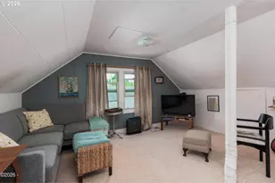 1822 SE 2nd St, Lincoln City, OR 97367 - Photo 20