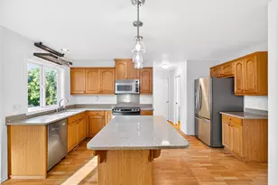 6135 SE Hacienda St, Hillsboro, OR 97123 - Photo 12