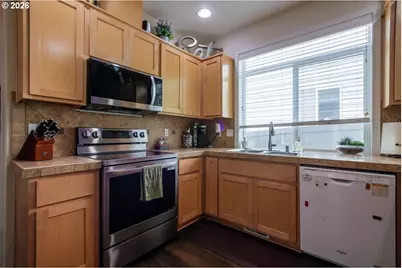 304 S 32nd Pl, Ridgefield, WA 98642 - Photo 14