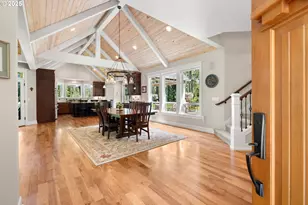 31678 SW Isle Way Ln, West Linn, OR 97068 - Photo 10