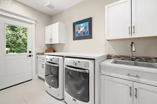 31678 SW Isle Way Ln, West Linn, OR 97068 - Photo 38