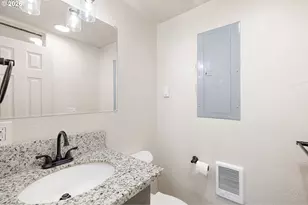 3025 Bailey Ln, Eugene, OR 97401 - Photo 20