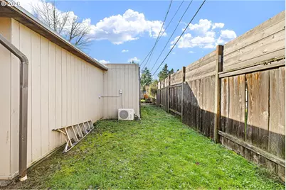 3025 Bailey Ln, Eugene, OR 97401 - Photo 16