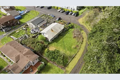 480 Poplar St, Powers, OR 97466 - Photo 6