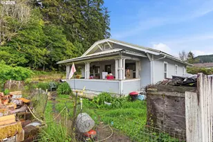 480 Poplar St, Powers, OR 97466 - Photo 14