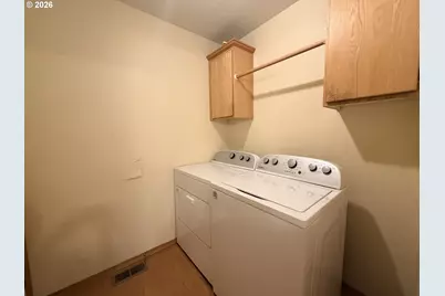 187 NE 11th Pl, Hermiston, OR 97838 - Photo 6
