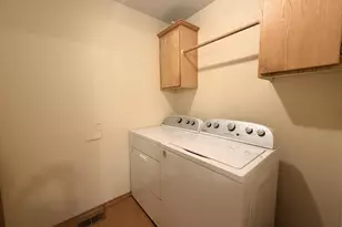 187 NE 11th Pl, Hermiston, OR 97838 - Photo 6