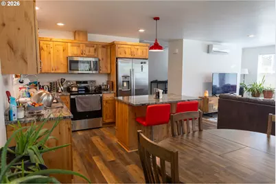 233 S 15th St, Philomath, OR 97370 - Photo 22