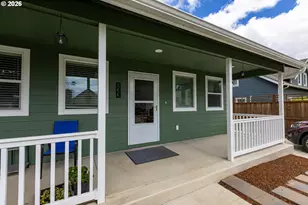 233 S 15th St, Philomath, OR 97370 - Photo 10